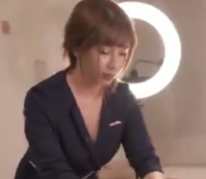 video tante spanyol ngonten bareng teman kelas dengan ide unik viral