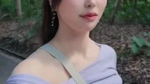 Video viral hijab terbaru naik engagement tinggi Makassar  /  link doodstream @2026<<