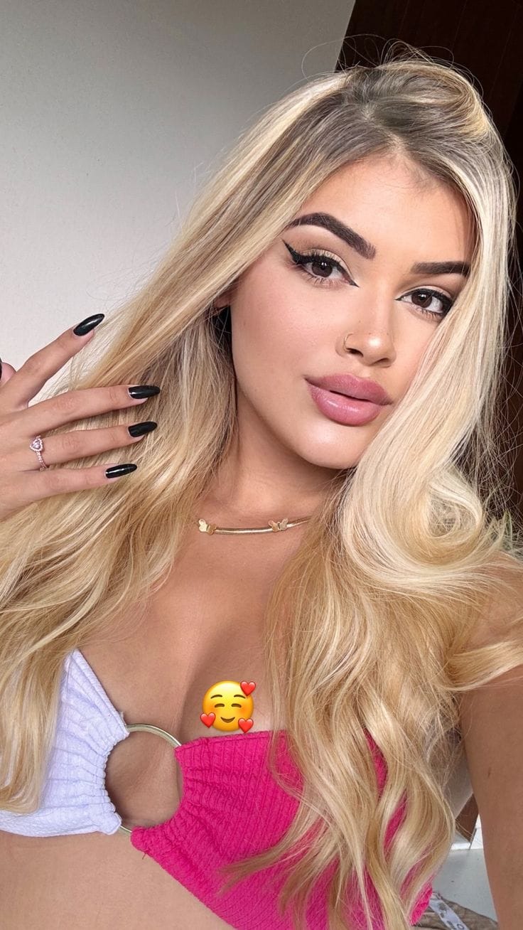 ~Scene:** video viral di 2026  =  Museum